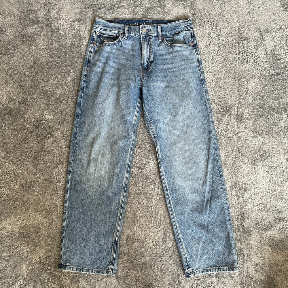 American Eagle AE Ex-Boyfriend Light Wash Blue Strigid Denim Jeans Womens Size 6